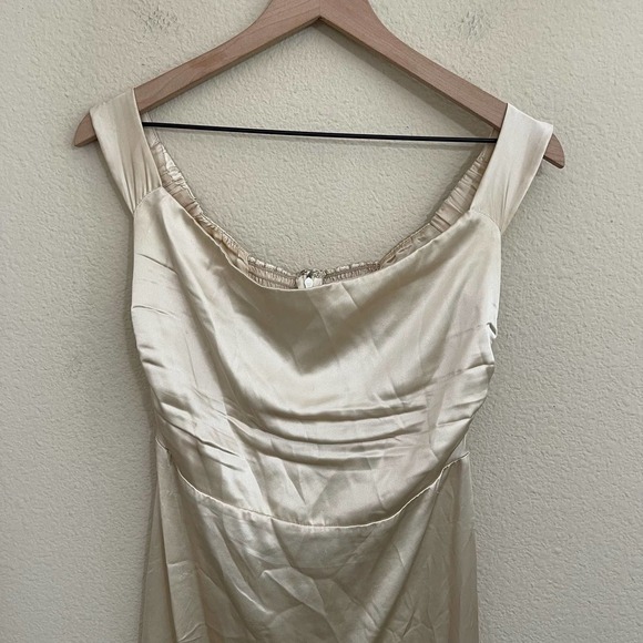 Reformation Off The Shoulder Side-Slit Silk Champagne Midi Dress Almond Cream 8 - Picture 7 of 16